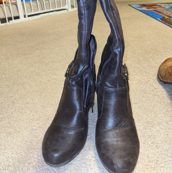 Madison heeled boots - Picture 3 of 3